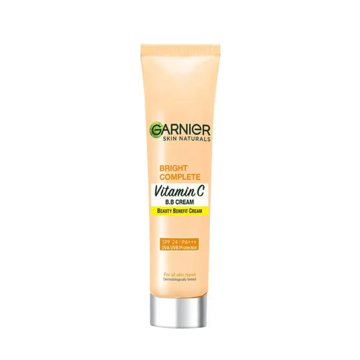 garnier 30g Garnier Skin Naturals Vitamin C BB Cream SPF 24/PA+++ - Image 1